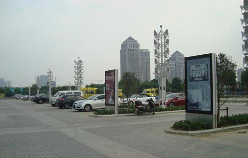 深圳极美电子户外广告机
